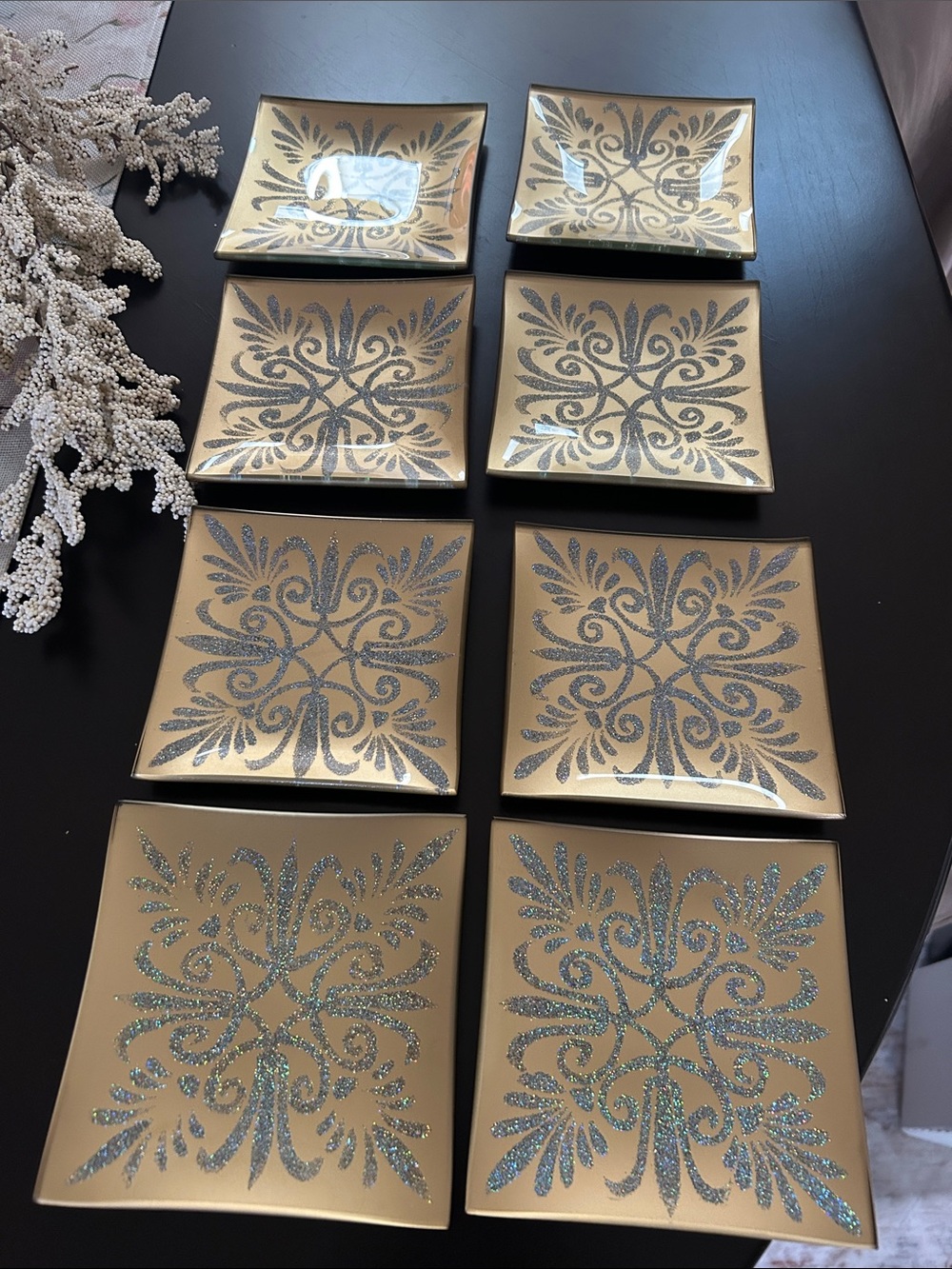 Gold Decorative Glads Square Plates with Silver Glitter Motif (Set of 8)